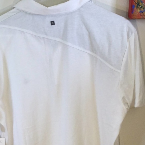 NWT Volcom Men's White Polo shirt | Small | - Picture 4 of 8